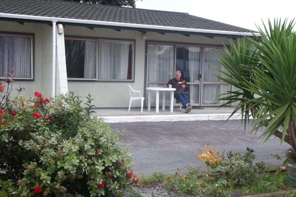 Katikati Motel Εξωτερικό φωτογραφία
